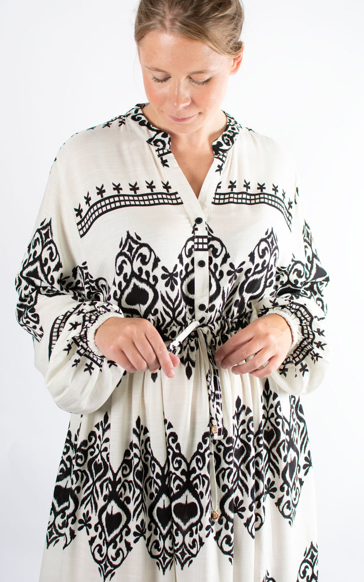 Carine Patterned Dress | Cream