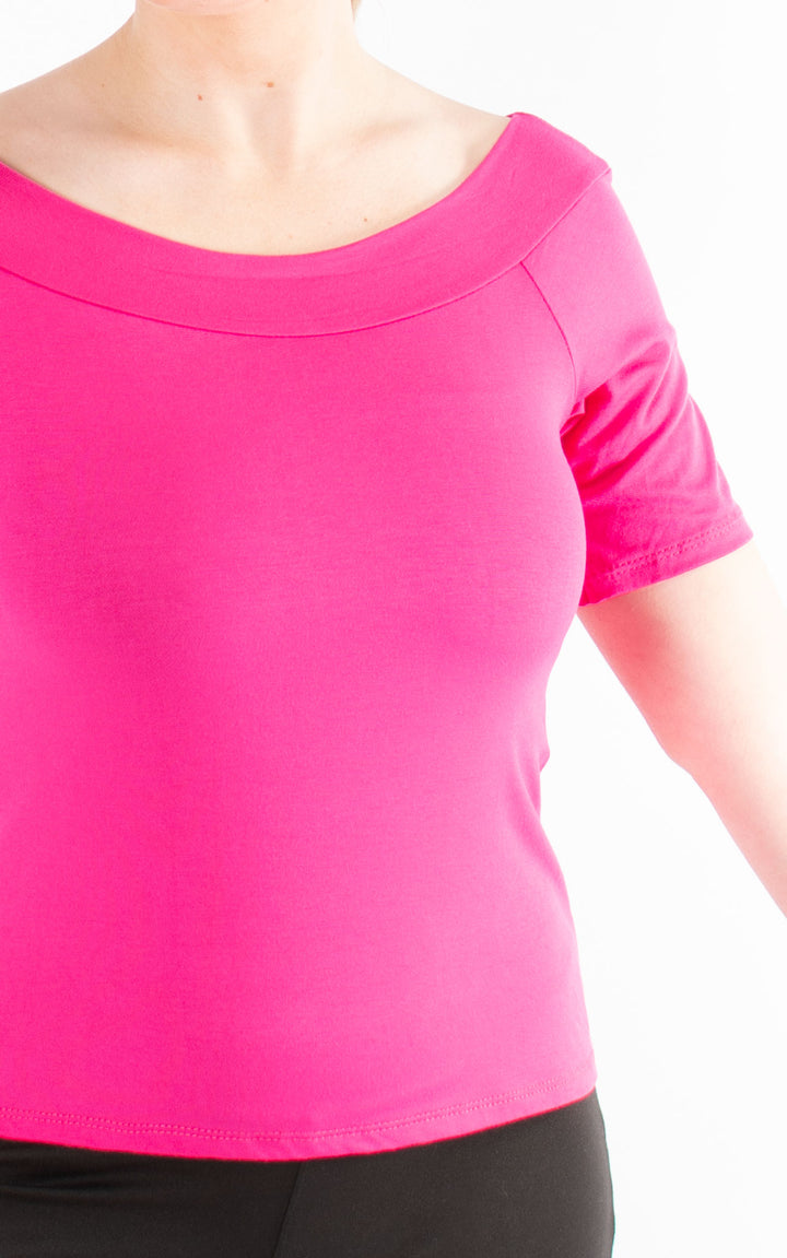 BASIC | Boat Neck | Hot Pink