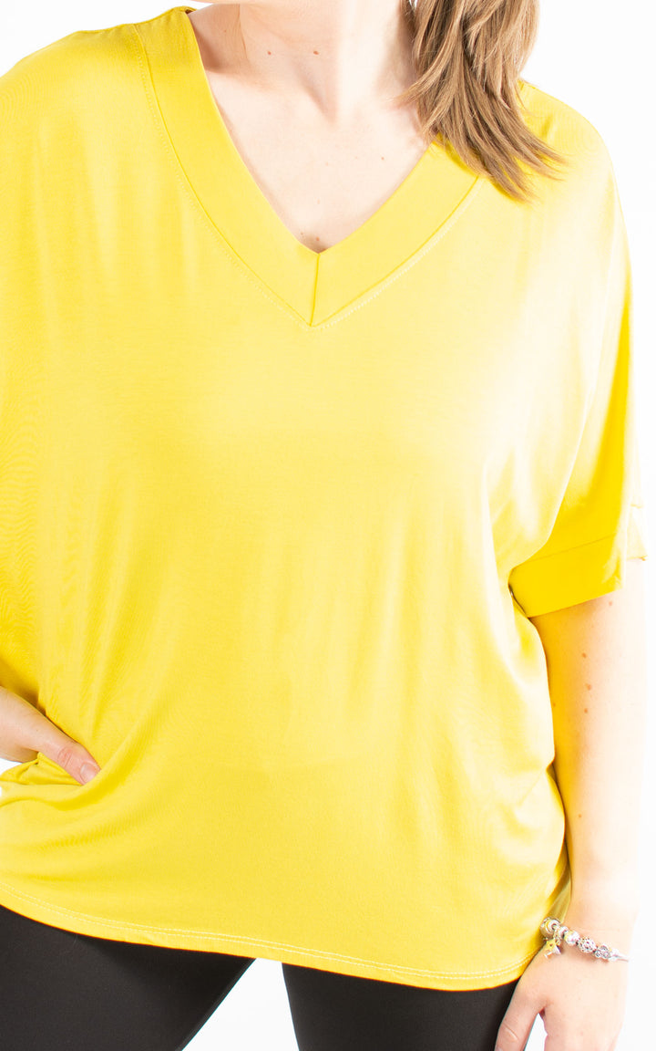 BASIC | V-neck | Yellow