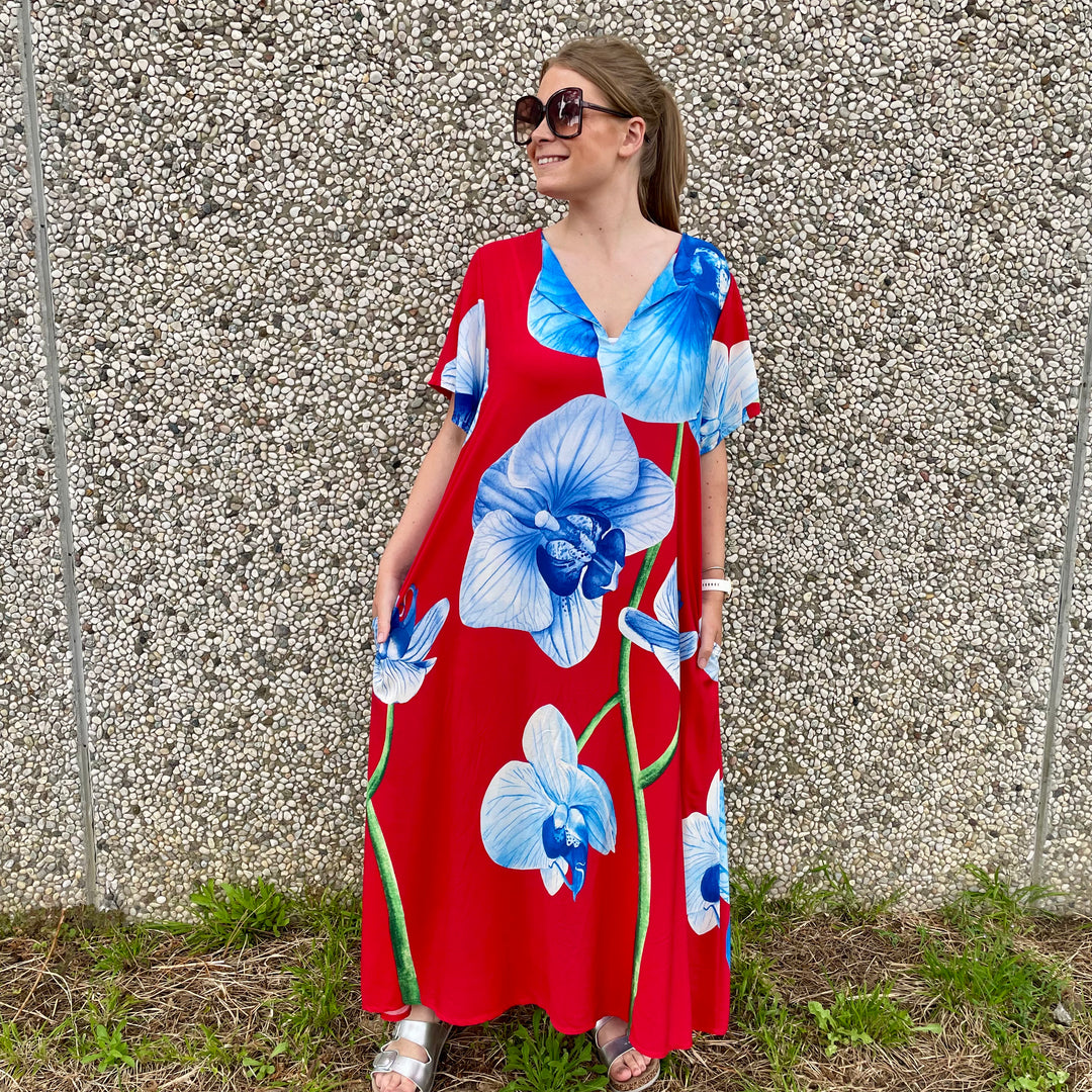 *PRE-ORDER* Julia Floral Maxi Dress | Red