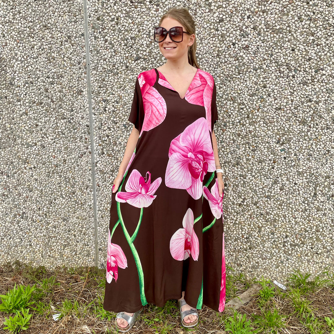 *PRE-ORDER* Julia Floral Maxi Dress | Chocolate