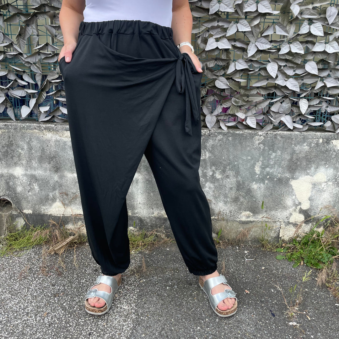 *PRE-ORDER* Alice Tie Front Trousers | Black