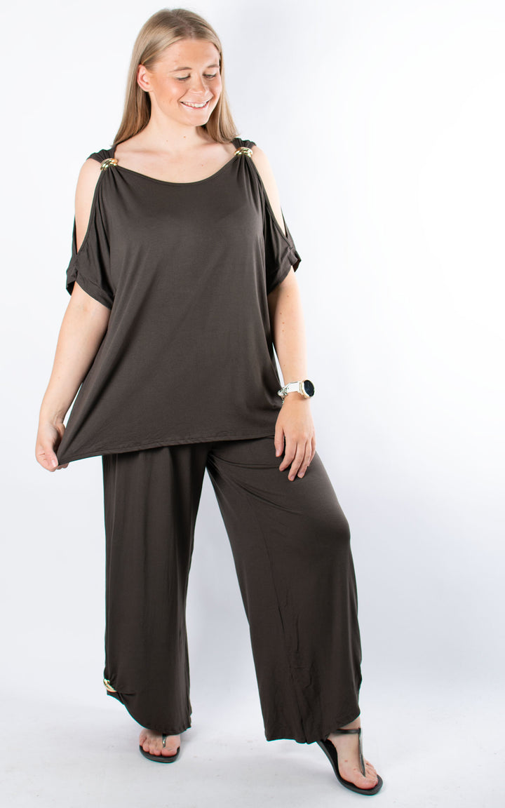 Sheila Cold Shoulder | Chocolate