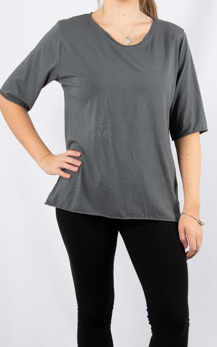 Tanya Basic T | Charcoal