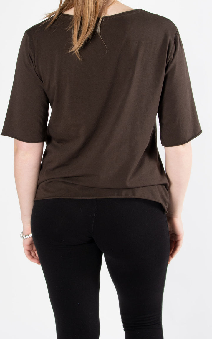 Tanya Basic T | Chocolate