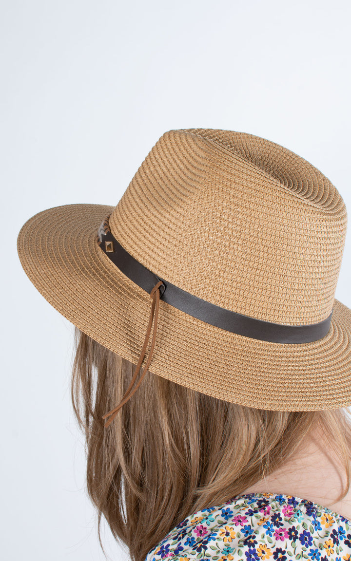 Flora Fedora | Tan