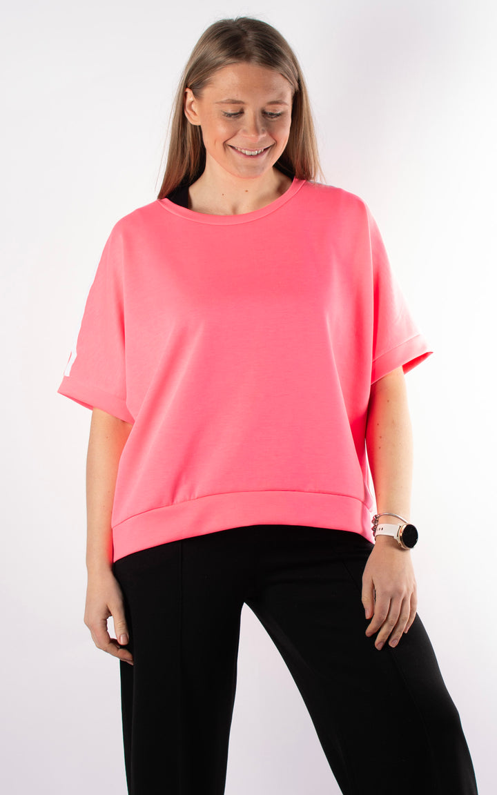 Addie Scuba T | Hot Pink