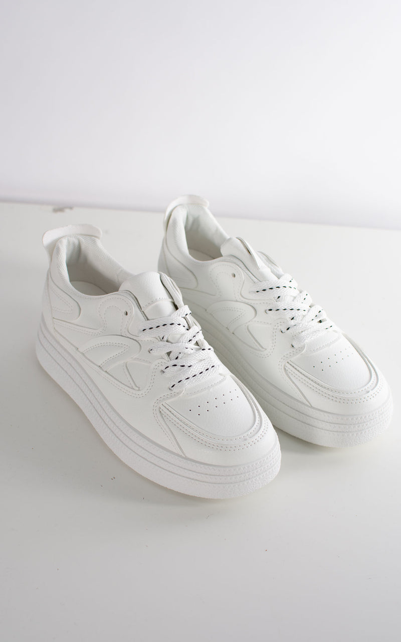 Adia Trainers | White