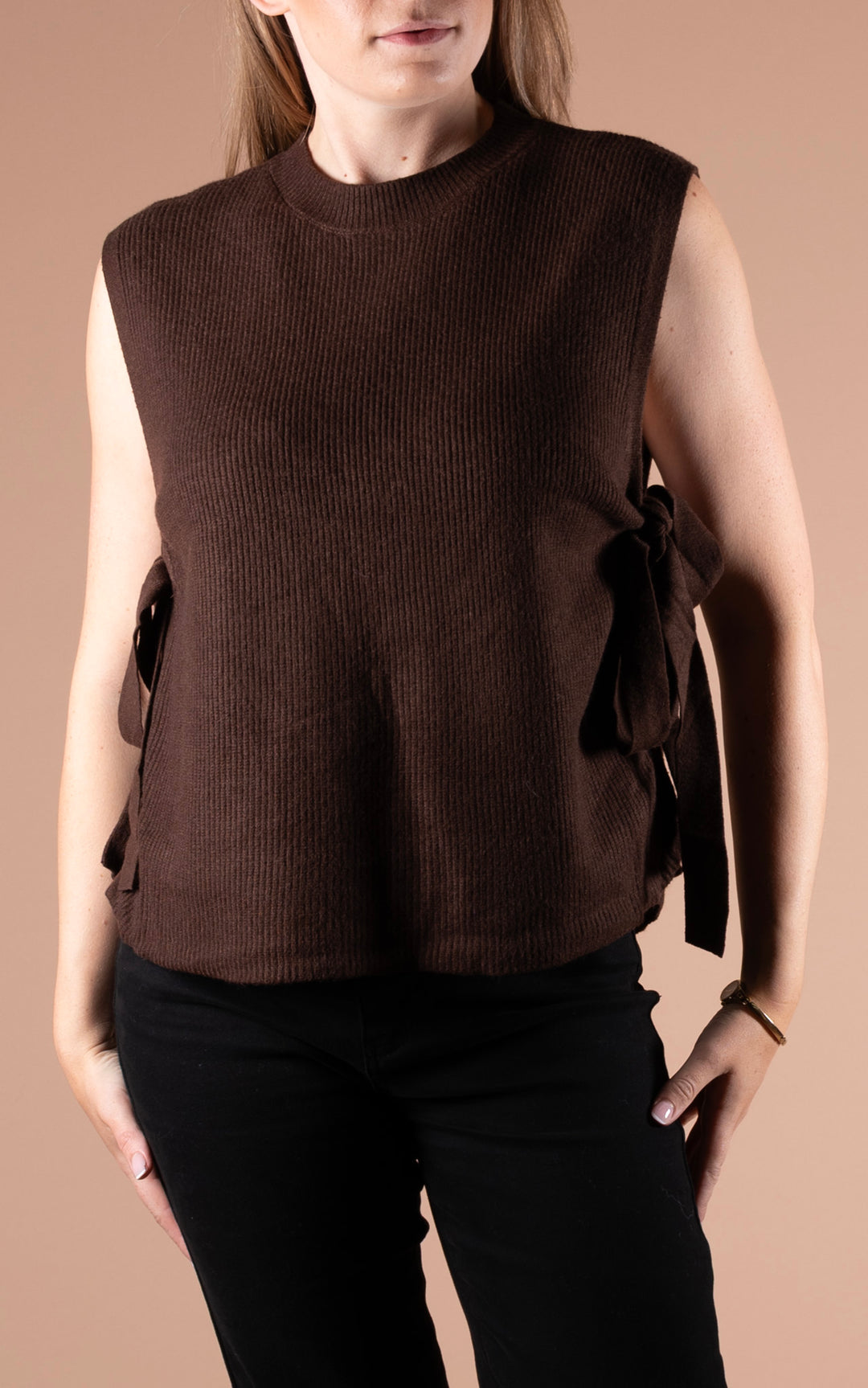 Alba Side Tie Vest | Chocolate