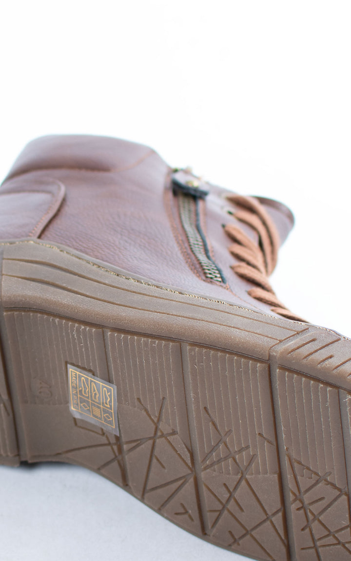 Ally Lace Up Ankle Boots | Tan