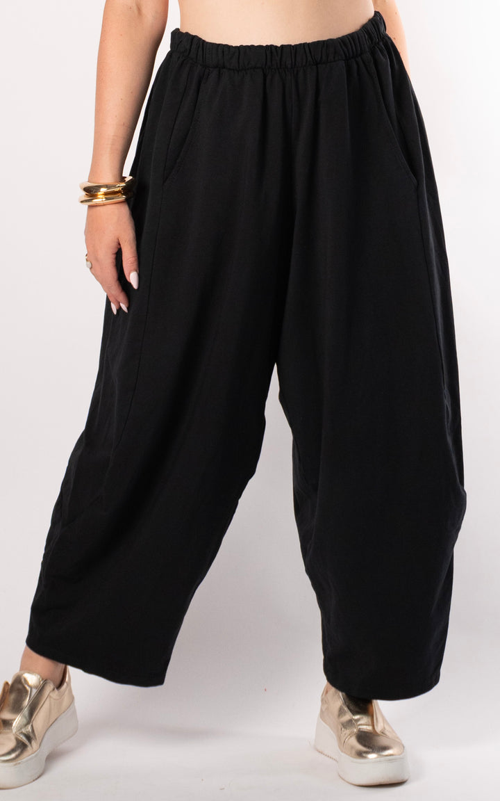Callie Balloon Jogger | Black