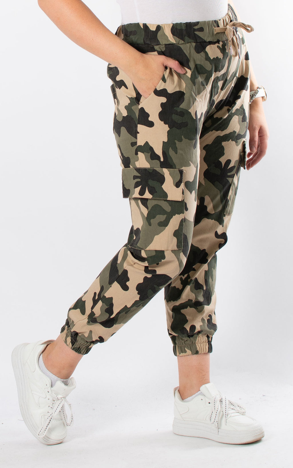 Camo Cargo Magics | Sand