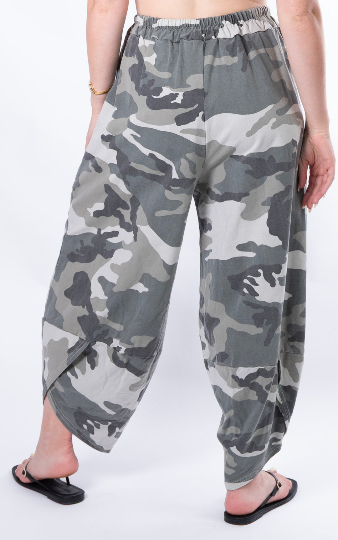 Camo Pocket Jogger | Khaki