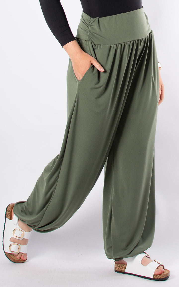 Cath Harems | Khaki