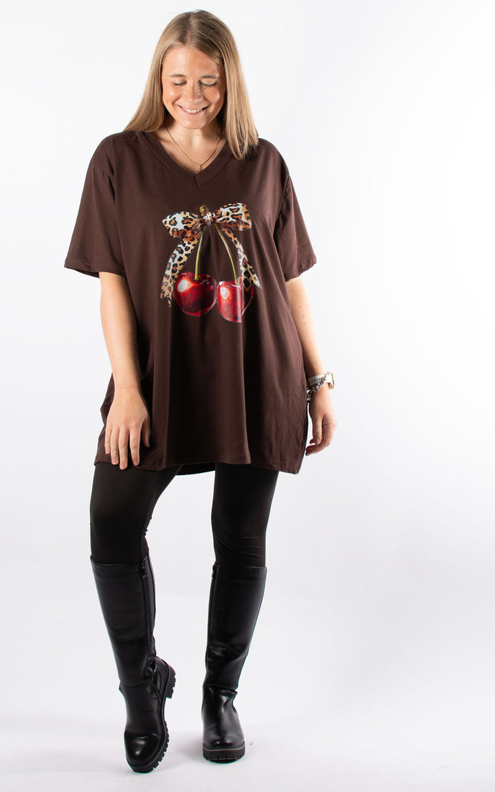 Cherry T-Shirt | Chocolate