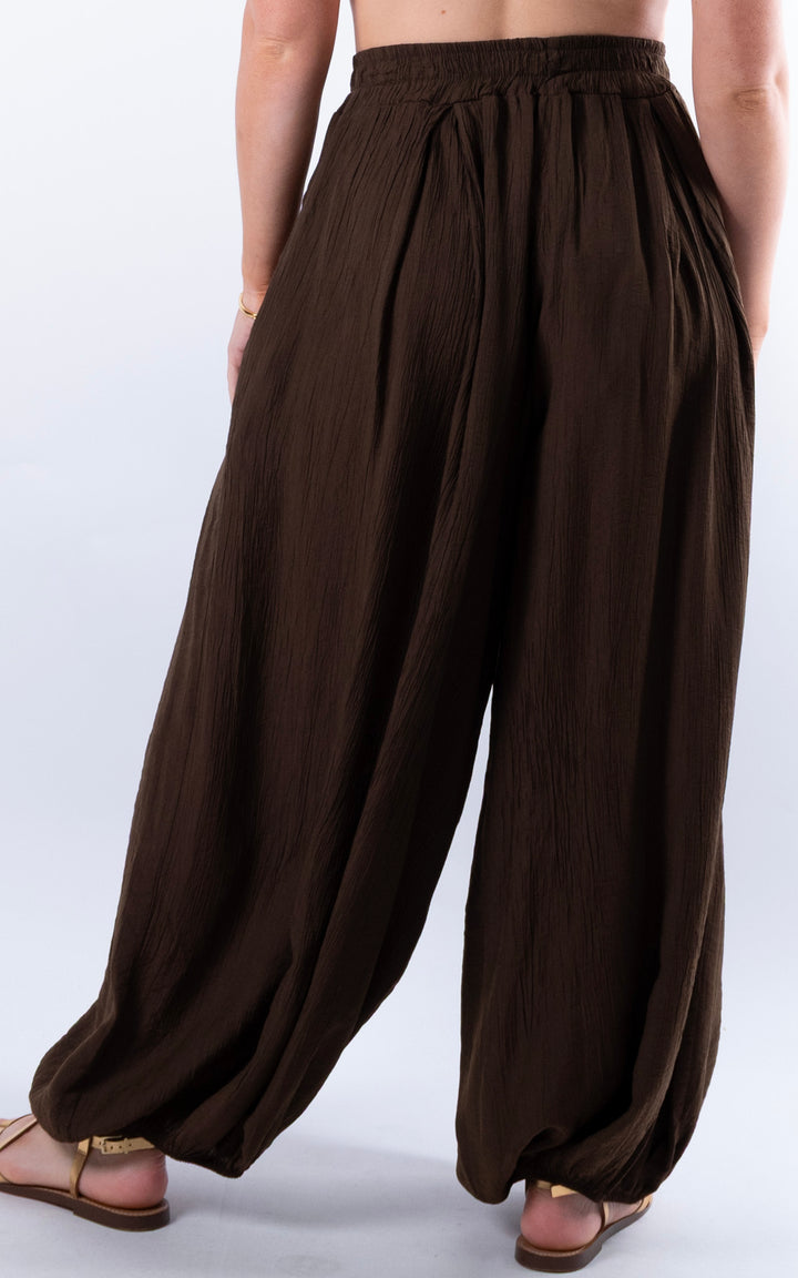 Cleo Crinkle Balloon Trousers | Chocolate