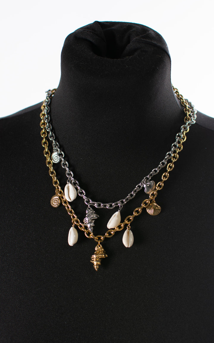Seashell | Necklace | Gold