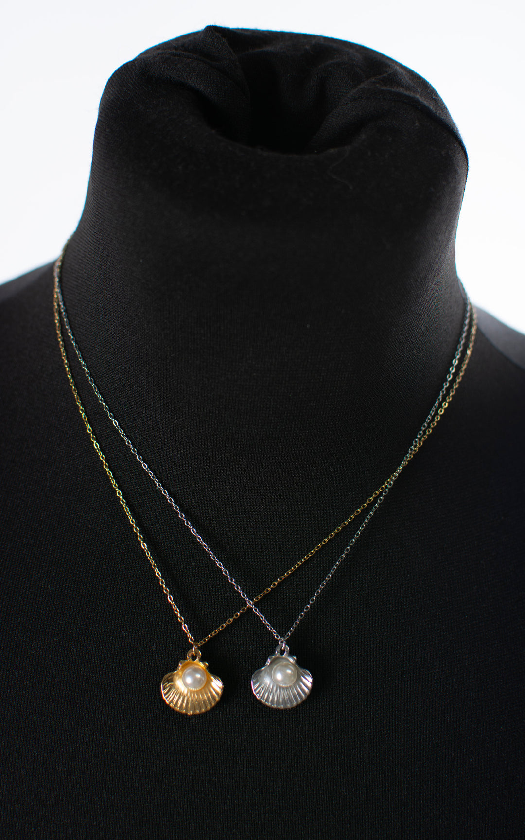 Pearl Seashell | Necklace | Gold