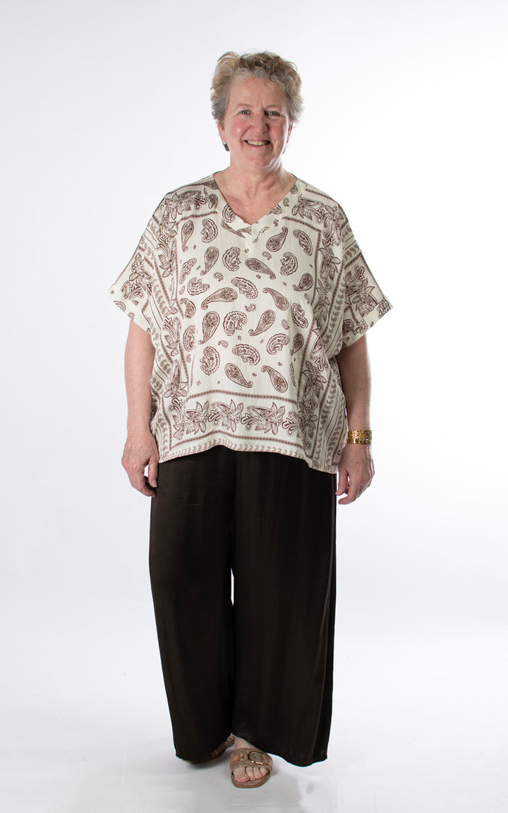 Palma Paisley V-Neck T | Ivory