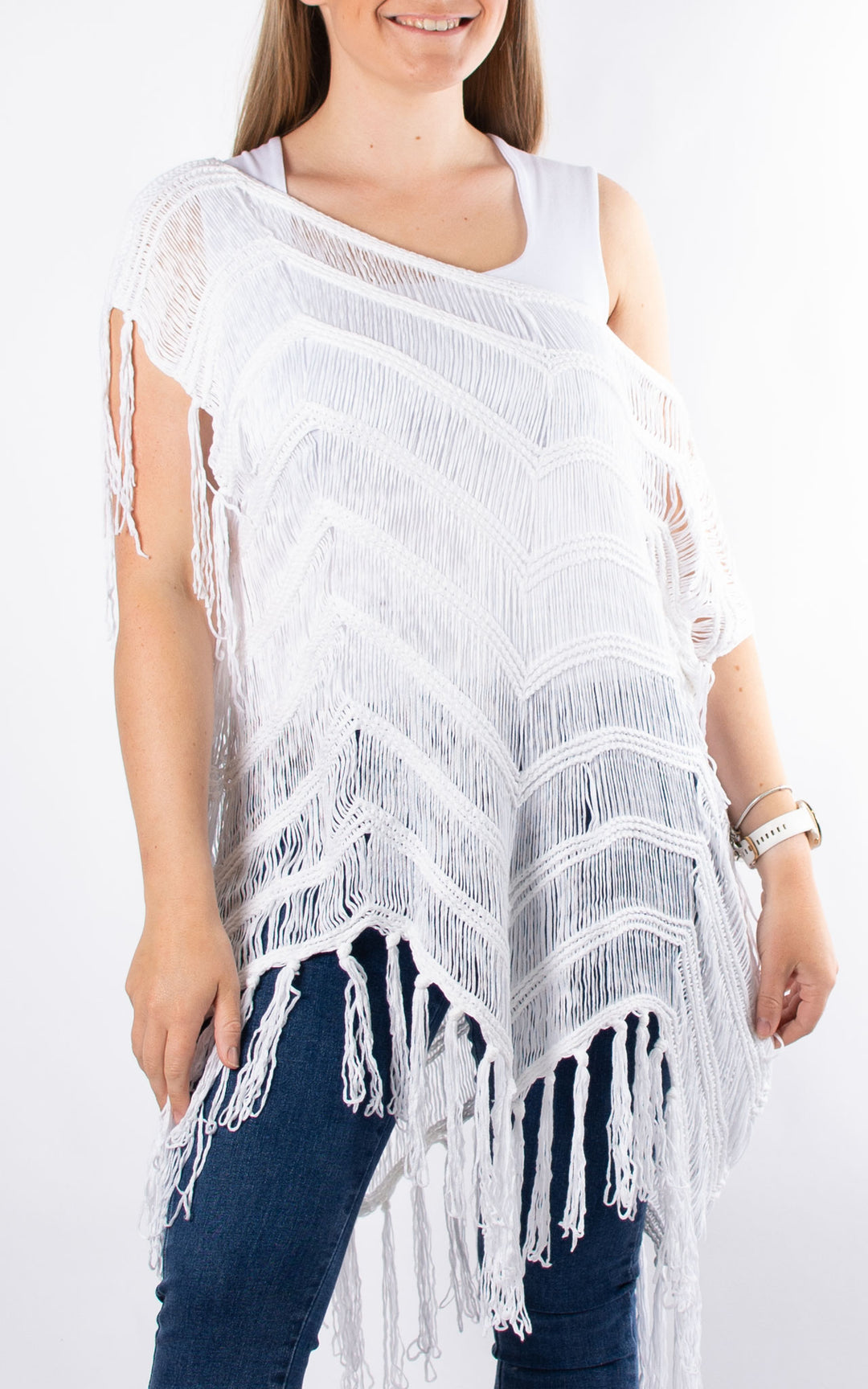 Gina Tassel Poncho | White