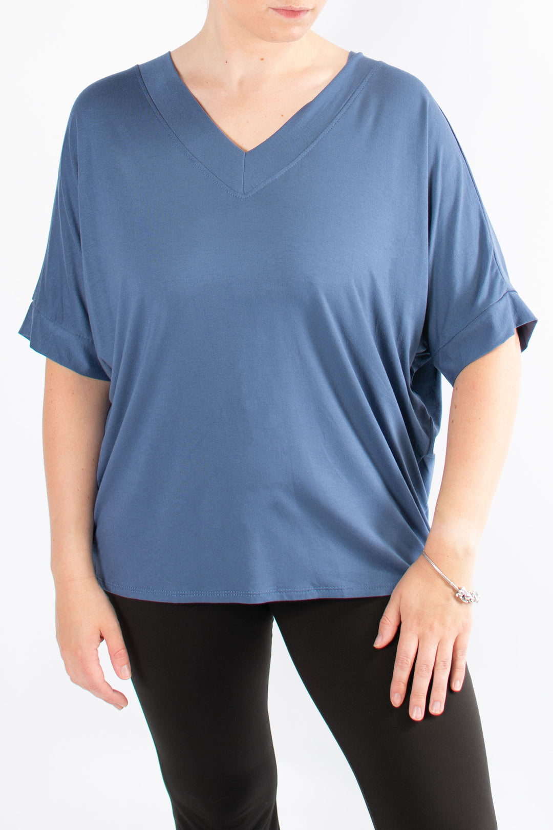BASIC | V-neck | Denim