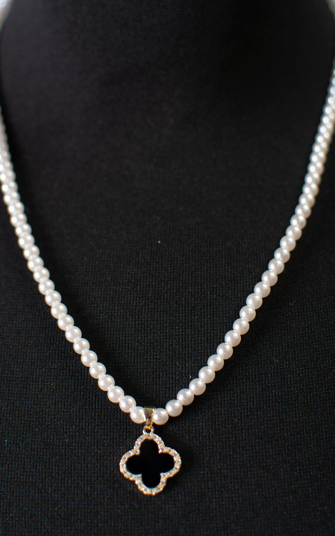 Necklace | Clover | Black