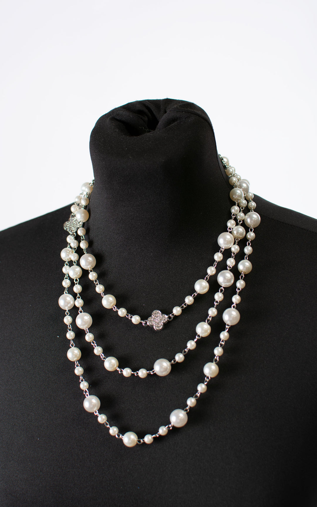 Necklace | Pearl and Clover | Silver