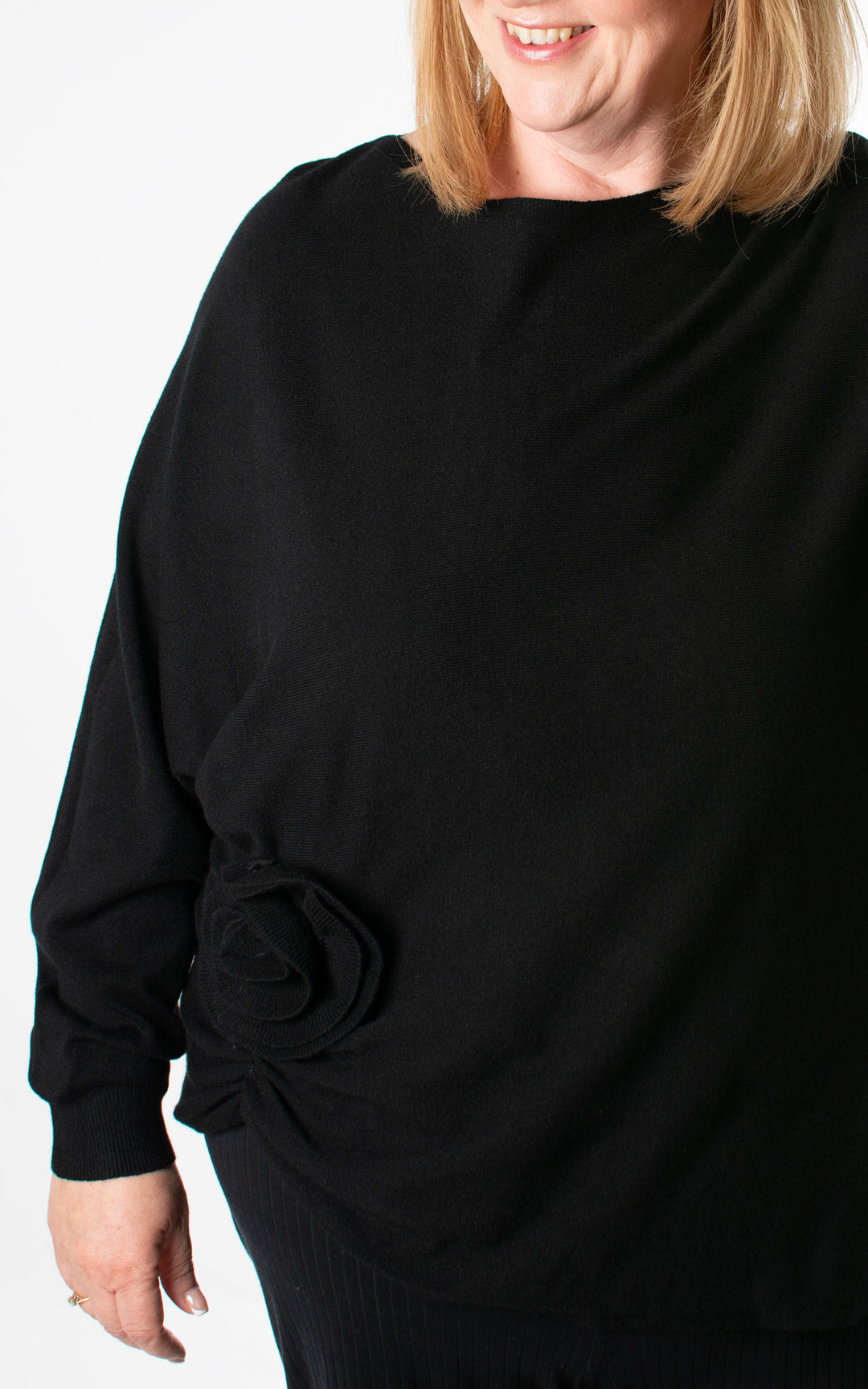 Izzy Batwing | Long | Black