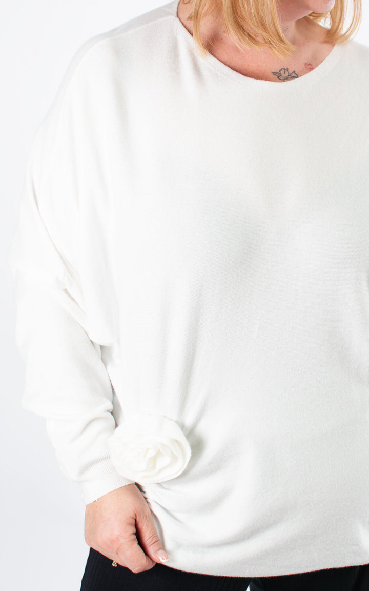 Izzy Batwing | Long | White