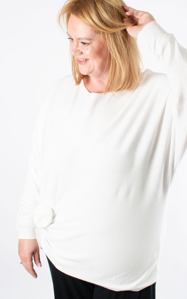 Izzy Batwing | Long | White