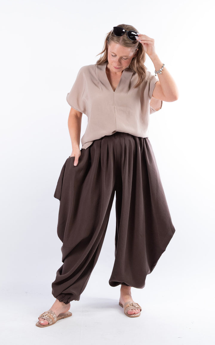Sonoran Flared Trouser | Chocolate