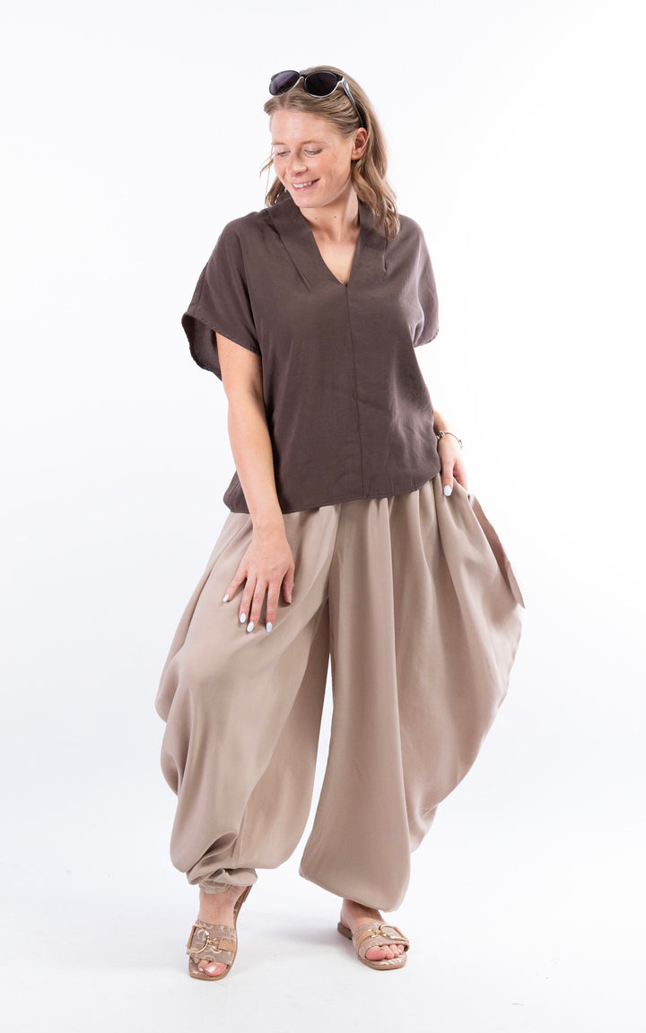 Sonoran V-Neck Top | Chocolate
