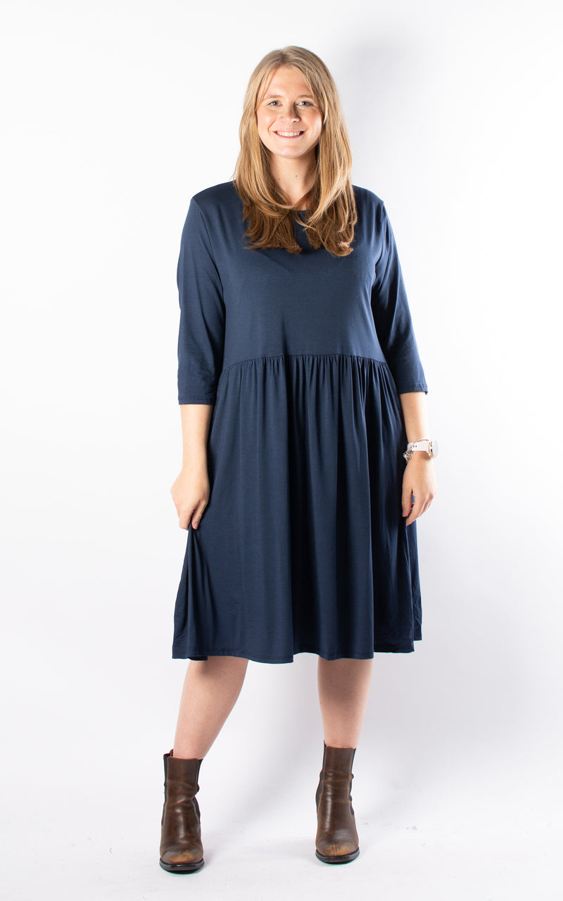 Nova Dress | 3/4 | Short | Navy