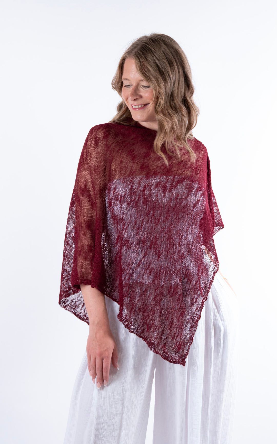 Fine Knit Poncho | Wine