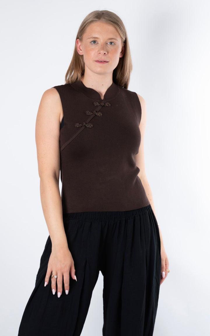 Diagonal Bow Knit Vest | Chocolate