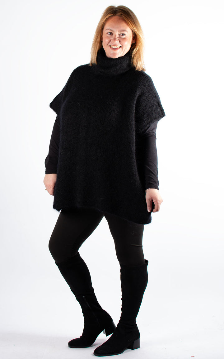 Diane High Neck | Black