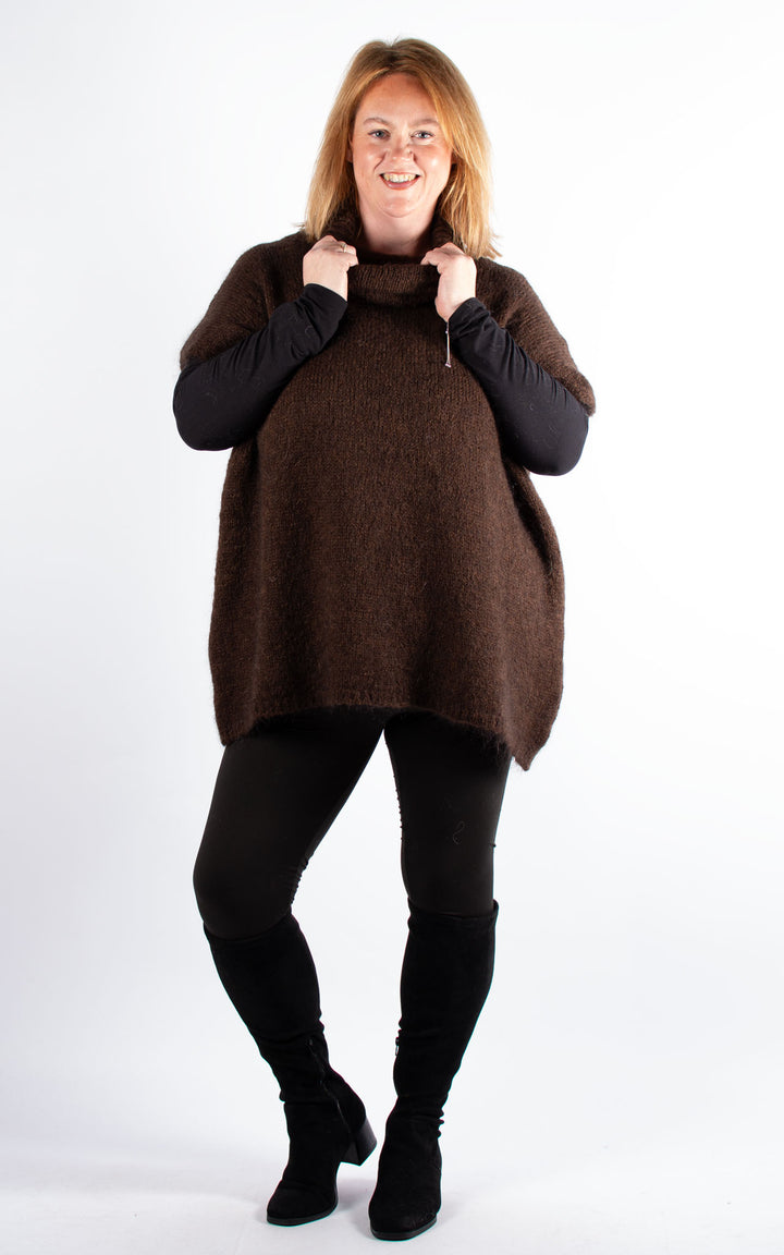 Diane High Neck | Chocolate