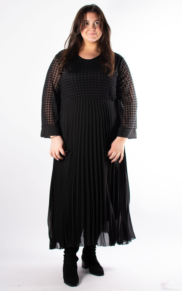 Dogtooth Print Dress | Maxi