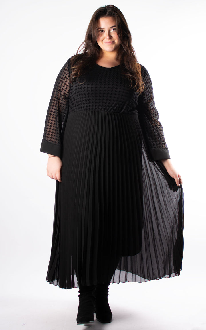 Dogtooth Print Dress | Maxi