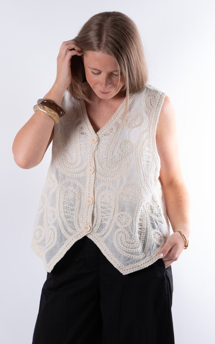 Ella Embroidery Vest | Cream