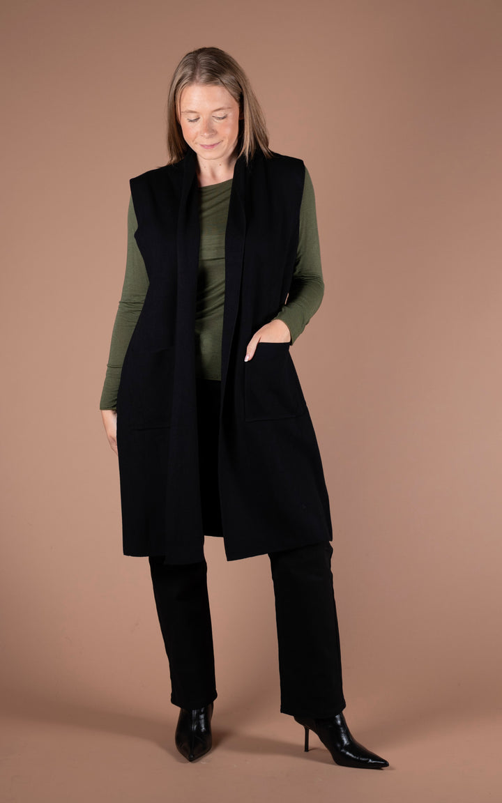 Emi Longline Waistcoat  | Black