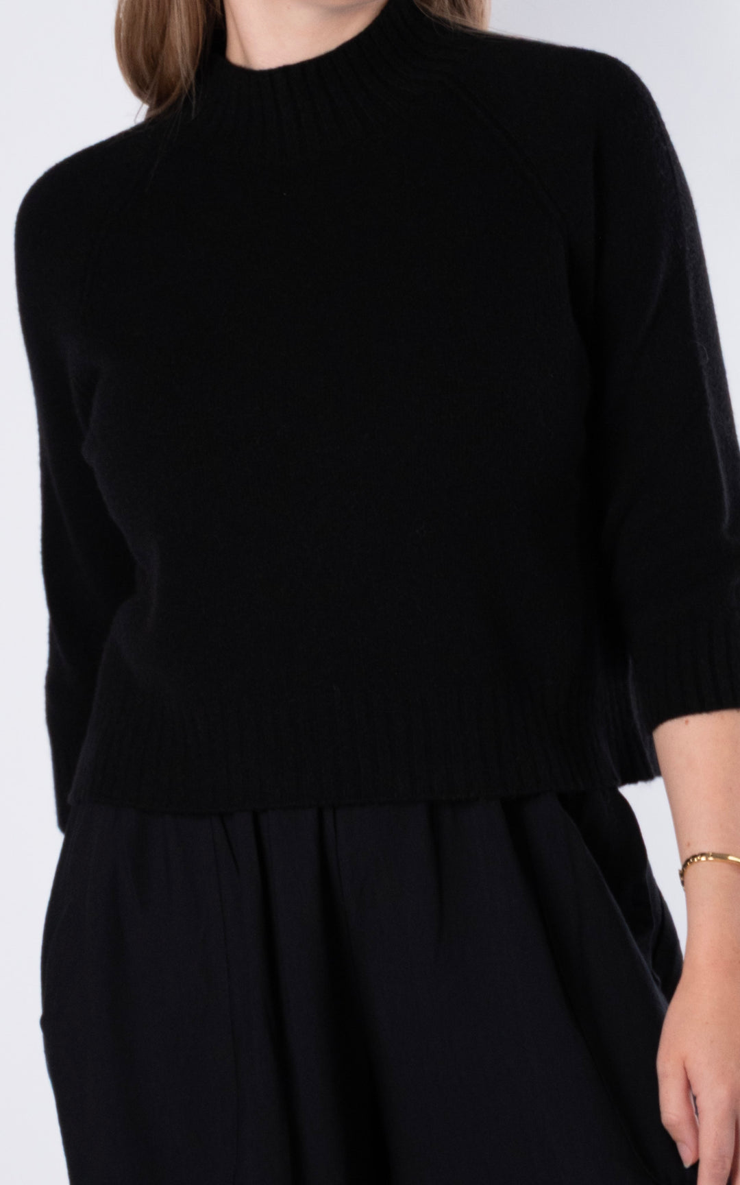Erica Crop Jumper | Black