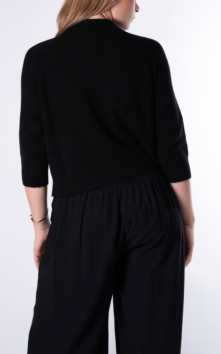 Erica Crop Jumper | Black