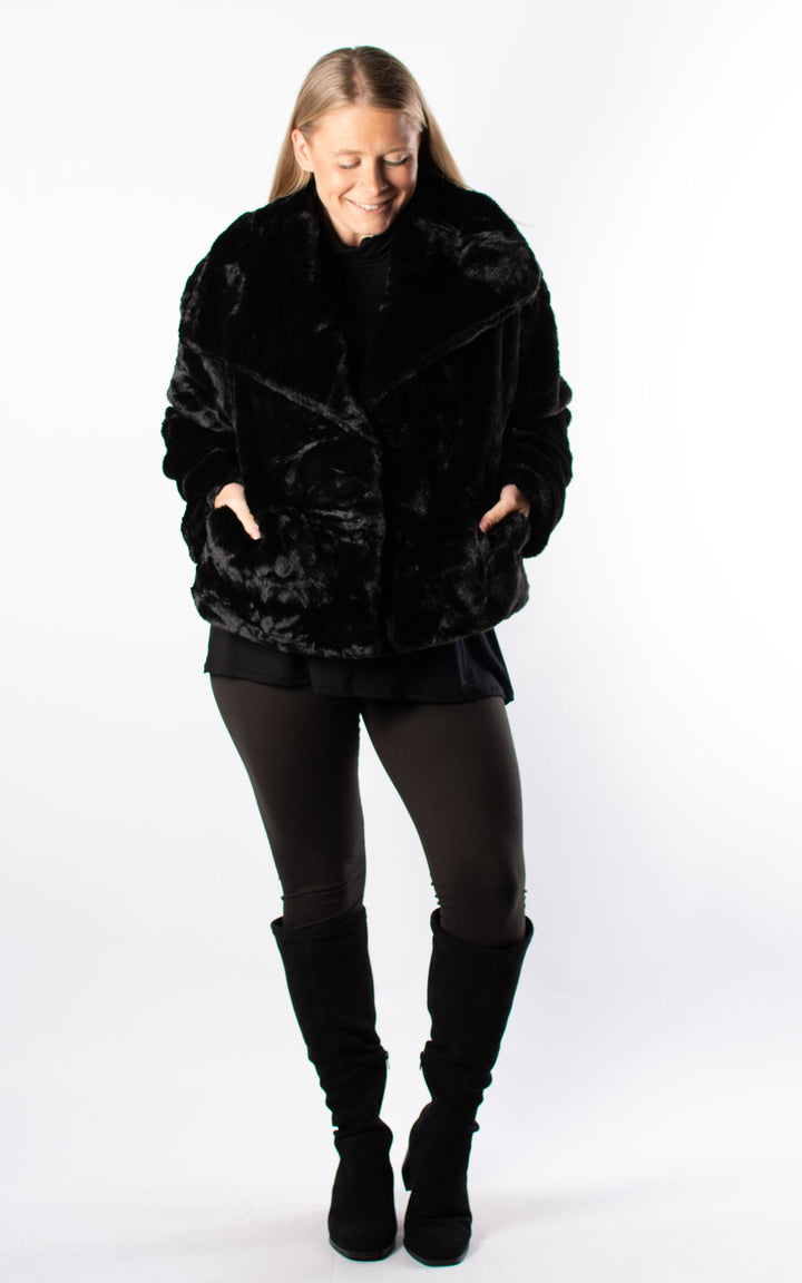 Faux Fur Jacket | Black