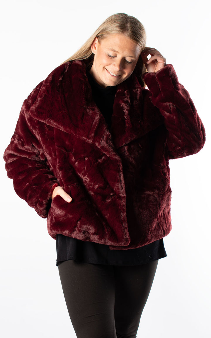 Faux Fur Jacket | Burgundy