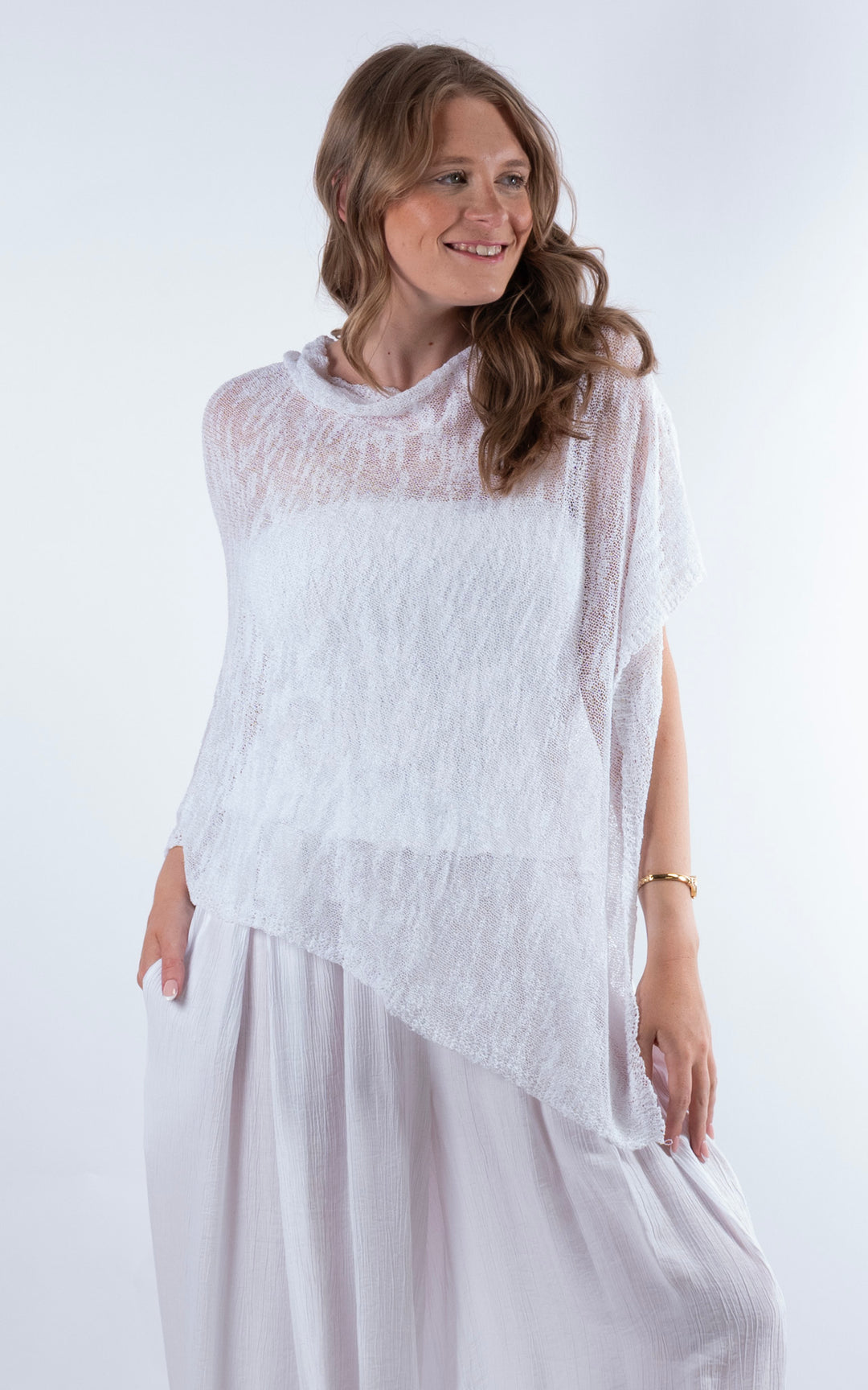 Fine Knit Poncho | White