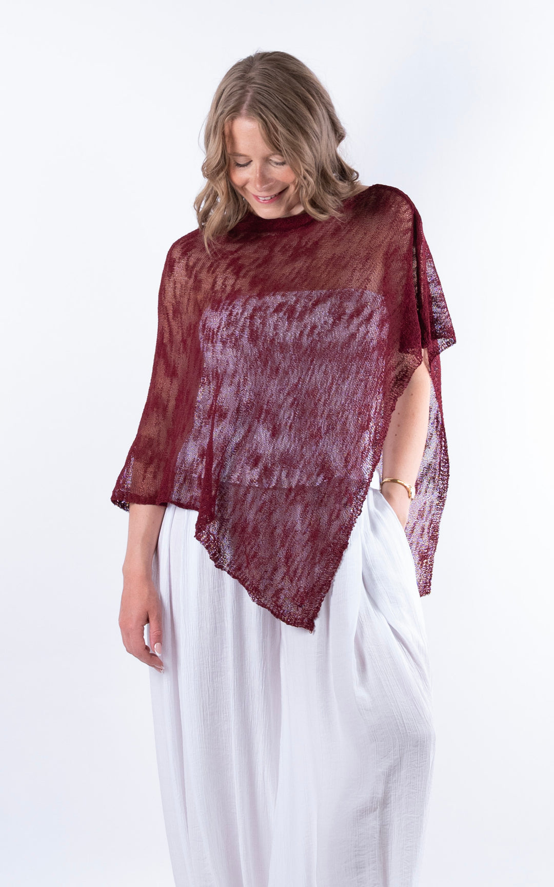 Fine Knit Poncho | Wine