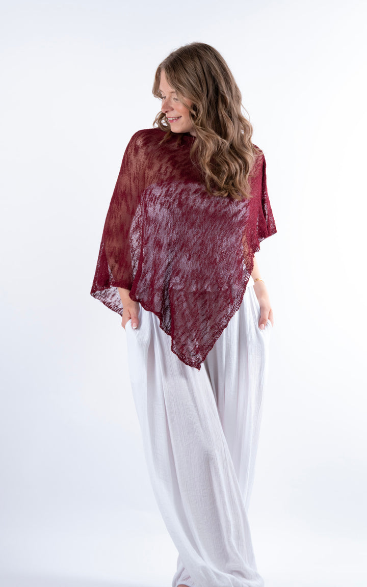 Fine Knit Poncho | Wine