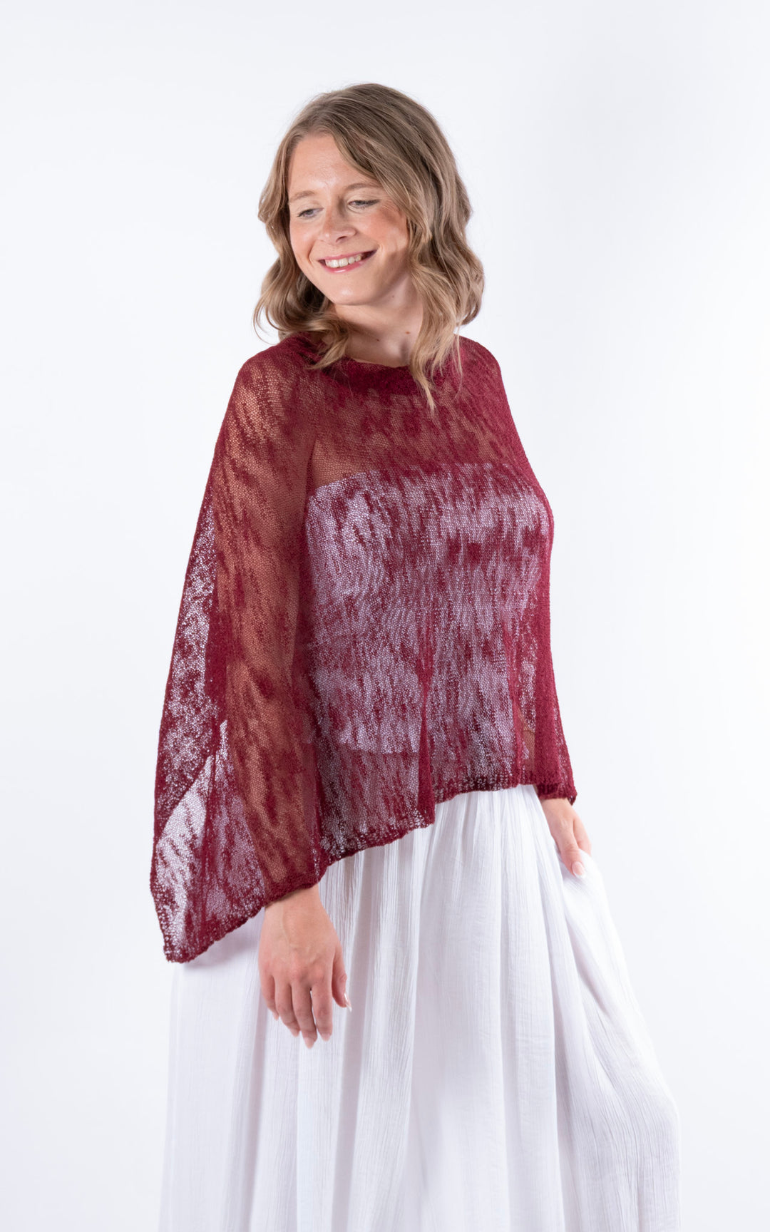Fine Knit Poncho | Wine