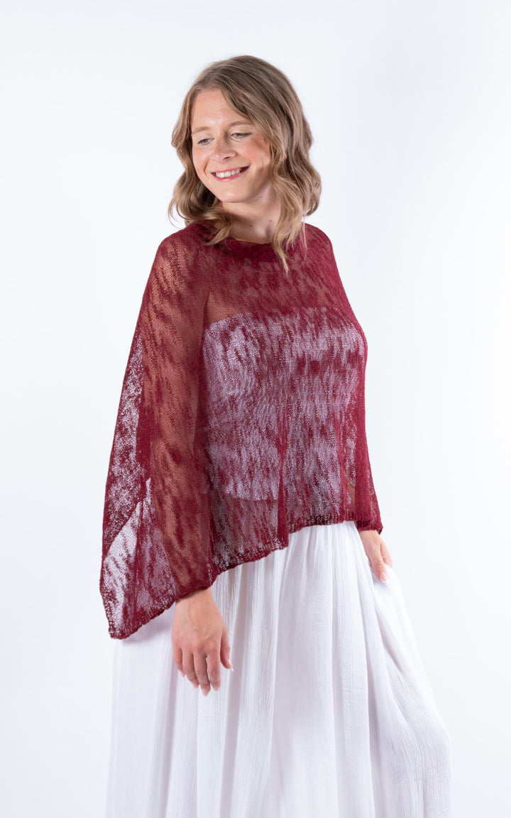 Fine Knit Poncho | Wine